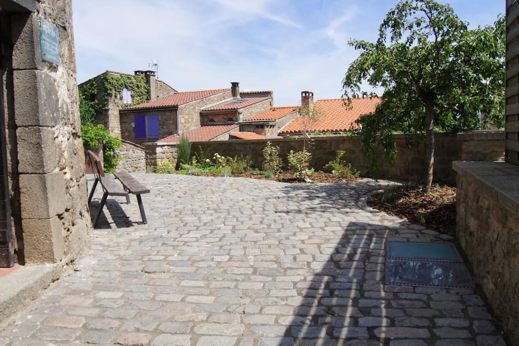 Les Pierres Blondes Apartman Montpeyroux  Kültér fotó